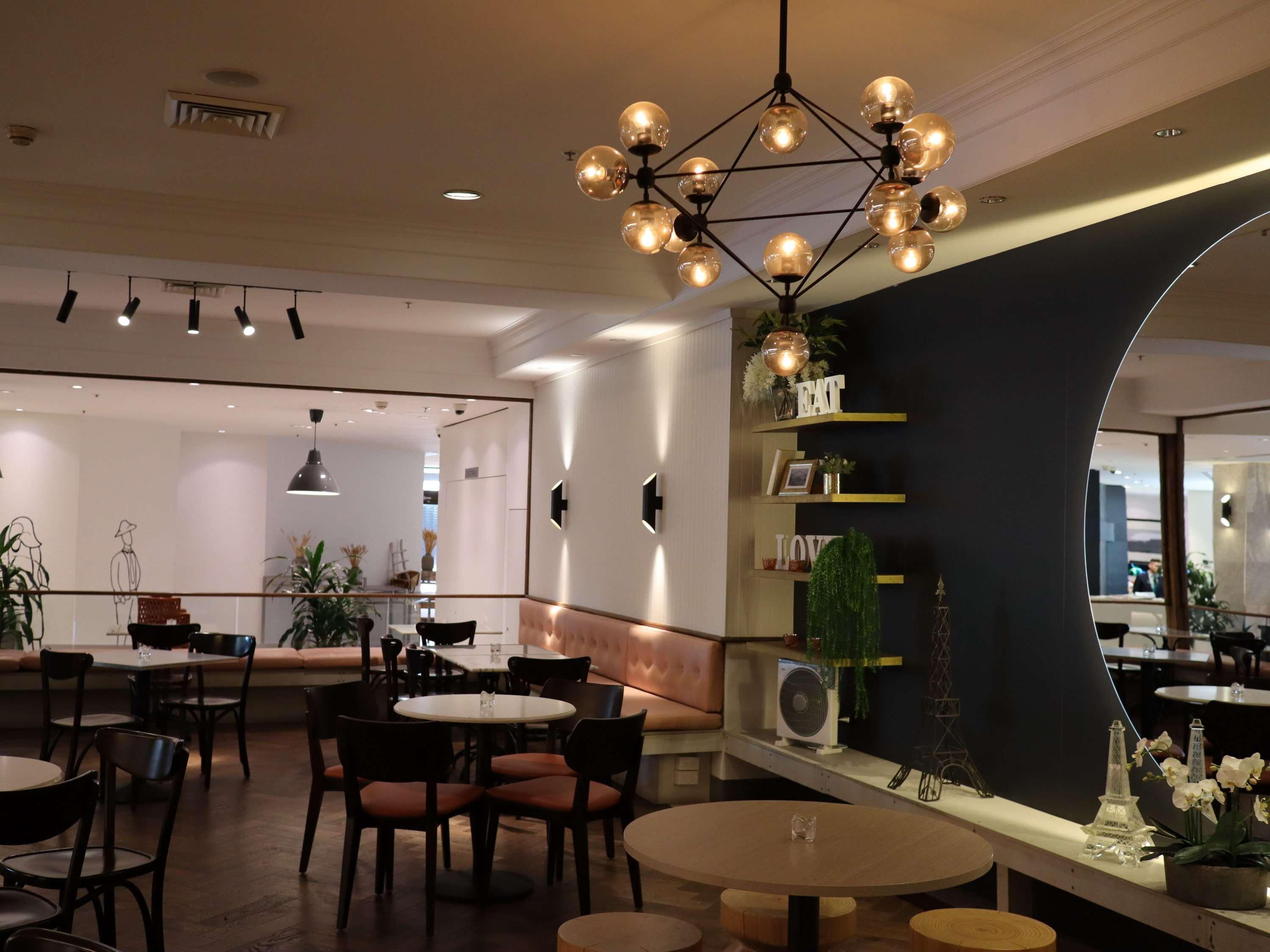 Novotel Sydney International Airport Wolli Creek Экстерьер фото